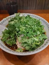 Wパクチー、ニンニク、辛さ増し