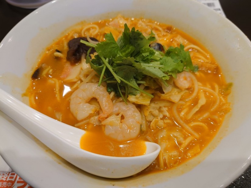 トムヤムクンちゃんぽん