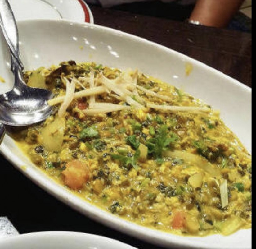 グリーンムング豆と玉子のカレー 唐辛子マーク1本