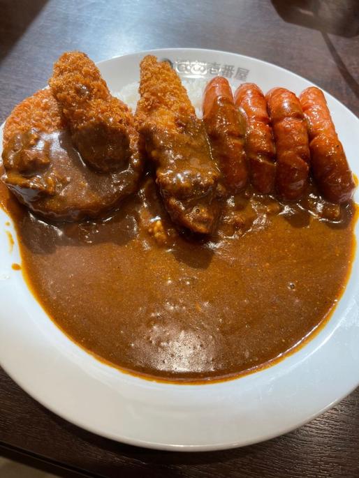 ソーセージカレー、ハムカツ、牡蠣、フィッシュフライトッピング 10辛