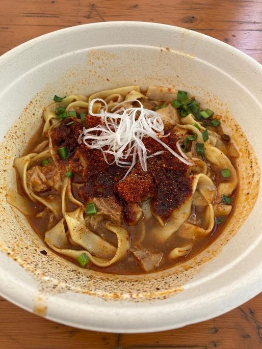 朝天麻辣白湯麺 辛口