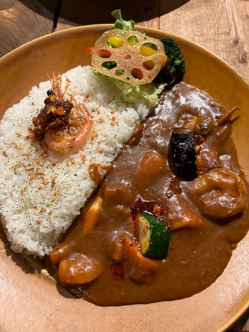 浜煮込みカレー 8辛