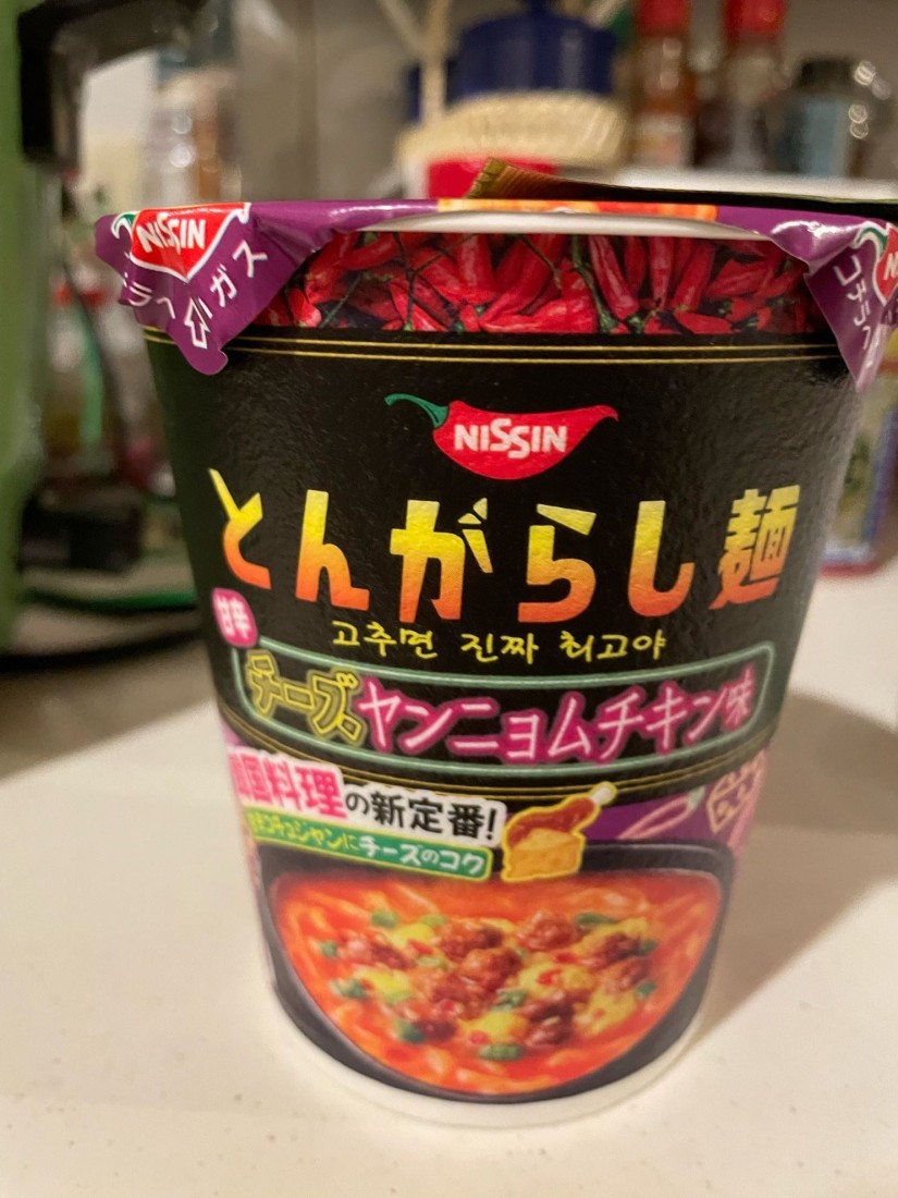 とんがらし麺 チーズヤンニョムチキン味