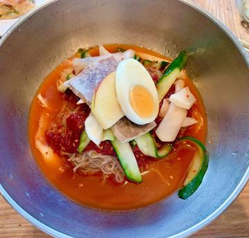 ビビン麺