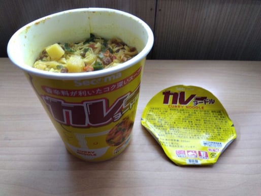 カレーヌードル