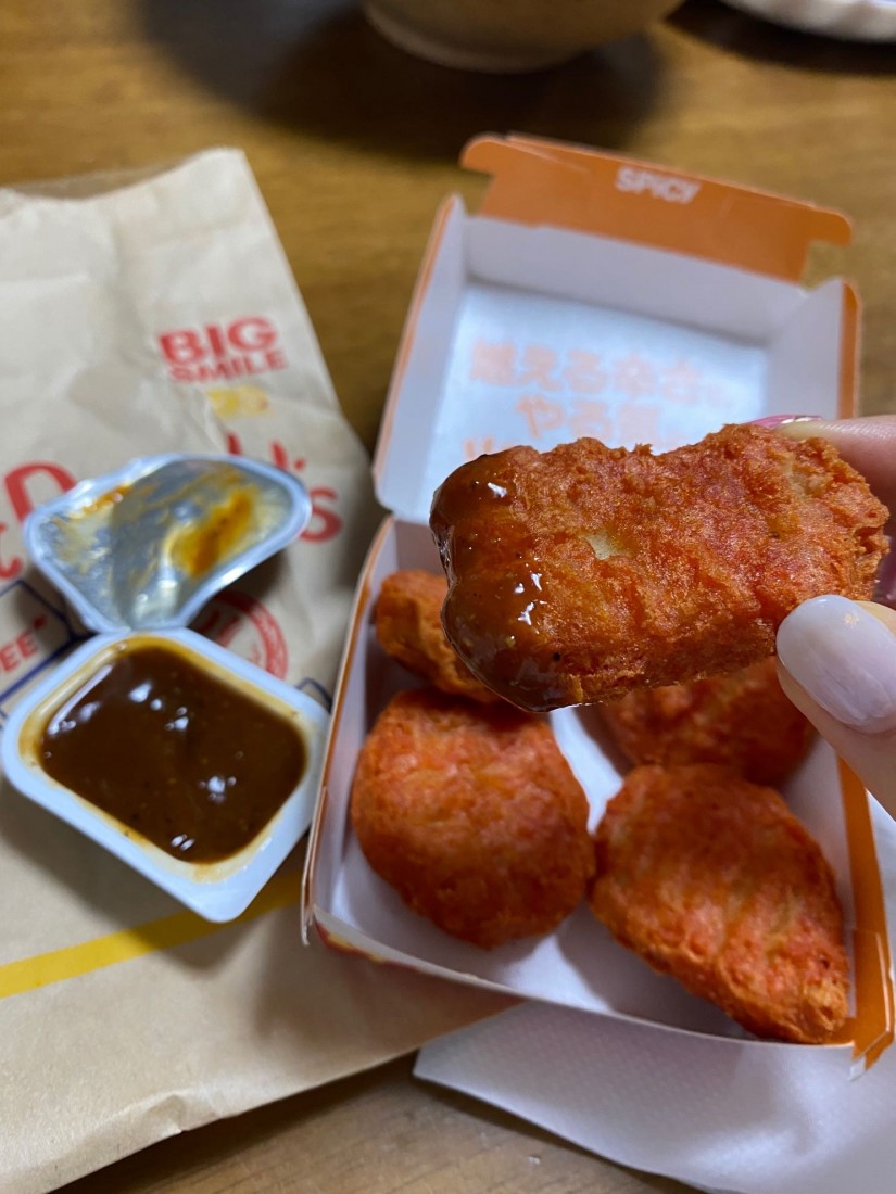 スパイシーチキンマックナゲット 燃える辛さ