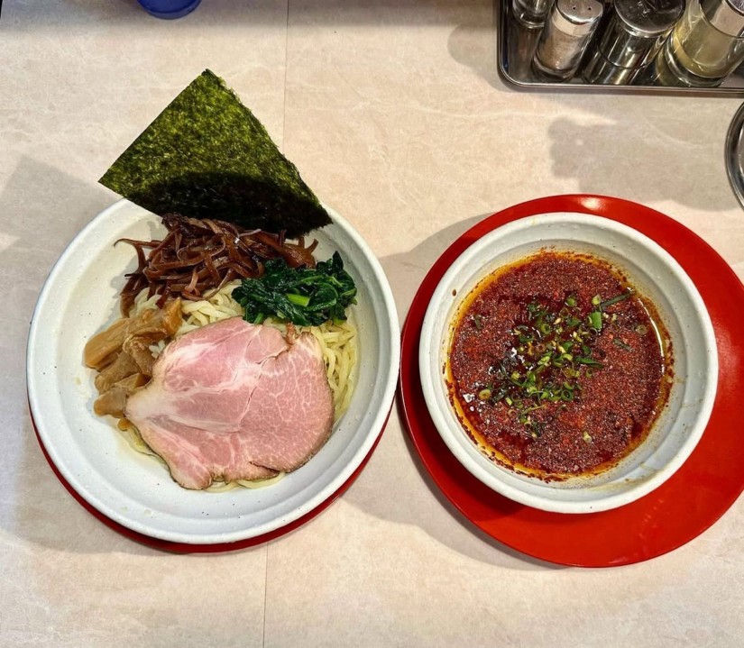 辛つけめん 辛まし 入口