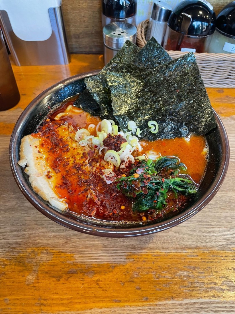 赤いとき卵ラーメン