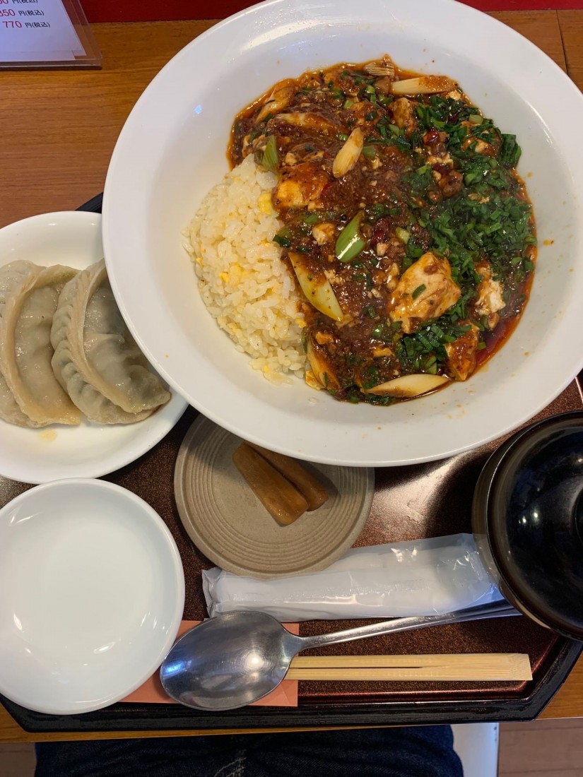 麻婆豆腐かけ炒飯 激辛