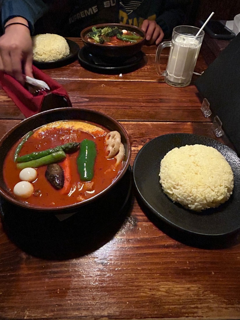 スープカレー ブヒッ デヴィフジン