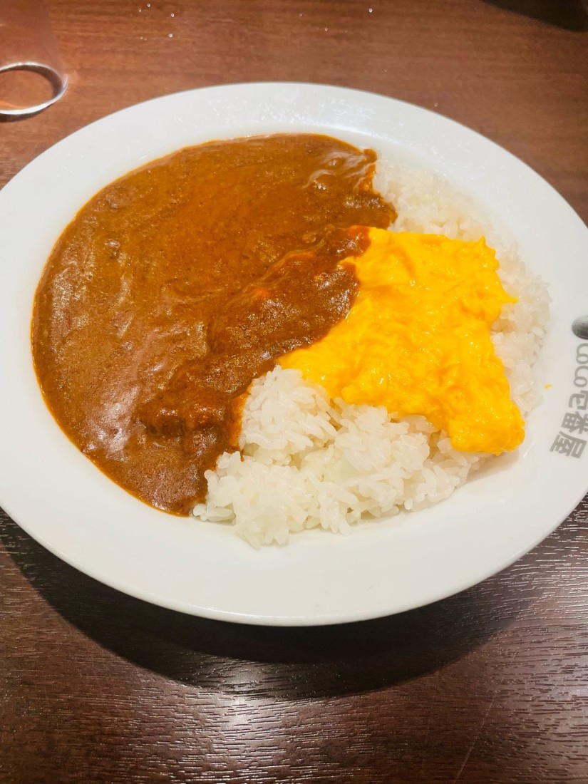 ポークカレー スクランブルエッグトッピング 20辛