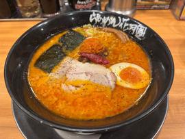 嵐げんこつバリ辛らあめん(醤油) +ハバネロ暴流TP