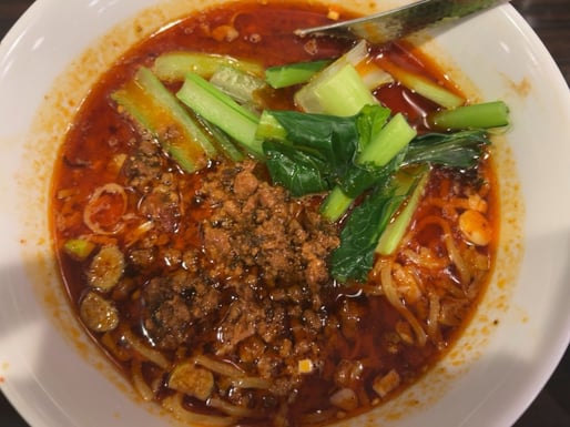 四川風担々麺 辛さ強め