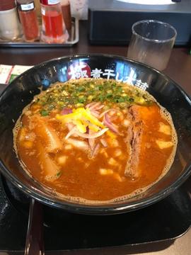 辛煮干し豚骨ラーメン 激辛