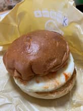 半熟月見　旨辛絶品チーズバーガー 旨辛