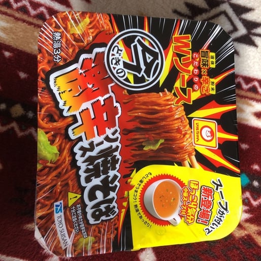 今どきの激辛ソース焼きそば