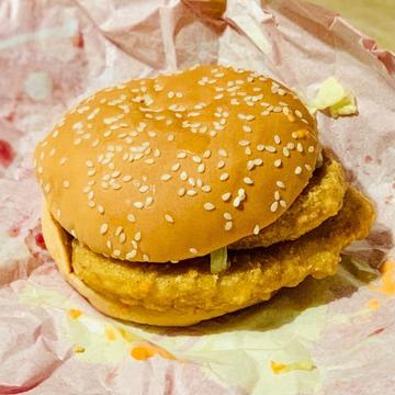 スパイシーチキンバーガー
