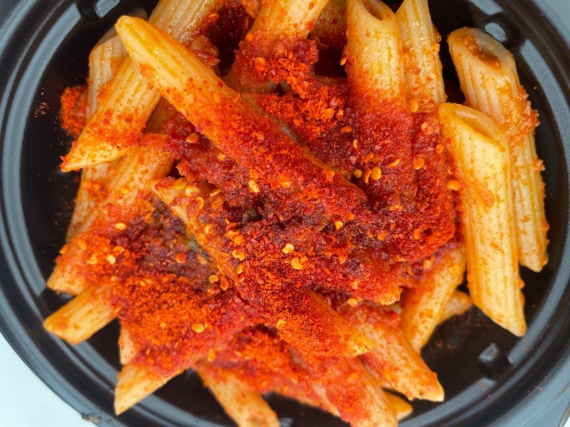 悪魔のアラビアータペンネ デス辛