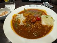 サマベジツナカレー ３辛