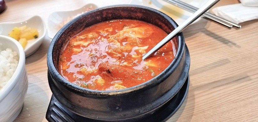 スンドゥブチゲ