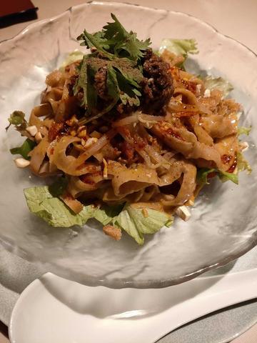 汁なし坦々麺