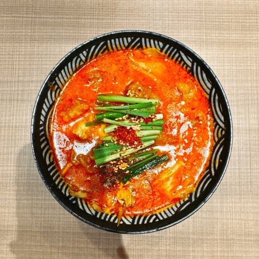 辛味噌牛ホルモンらーめん