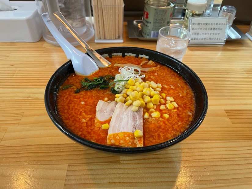 白の辛味噌ラーメン（大盛）
