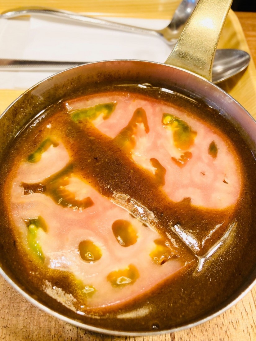 トマトとチーズのカレー