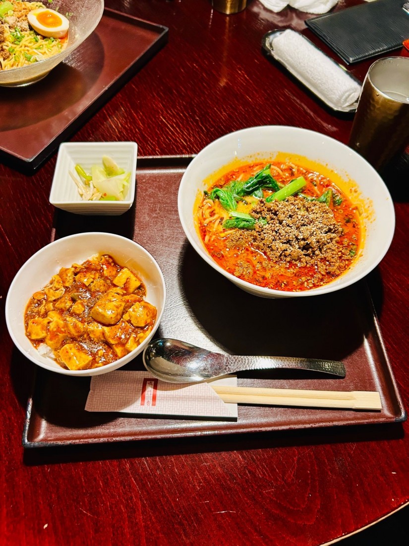 四川担々麺
