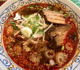 牛バラタンタン麺（紅麻辣）