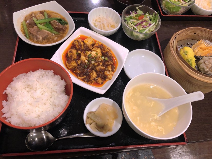 スペシャルランチセット＋ハーフ坦々麺