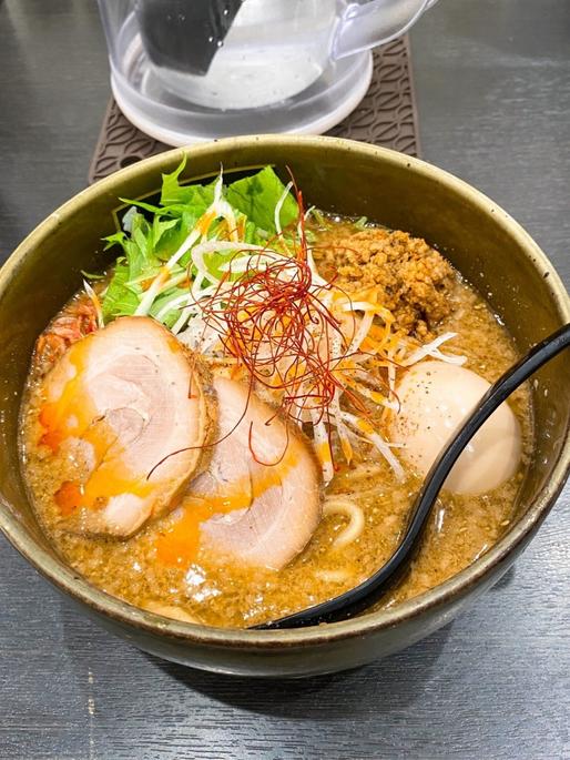 濃厚胡麻みそ坦々麺