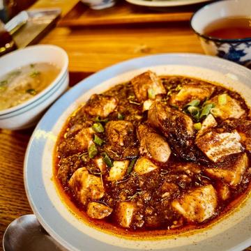 広島県産牡蠣の四川麻婆豆腐