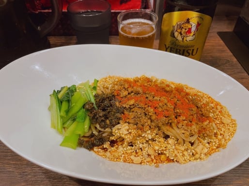 汁なし坦々麺 辛み増しレベル4、痺れ増しレベル4