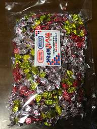 しょうゆ味と唐辛子味のツナが2種類入ってる！まぐろミックス