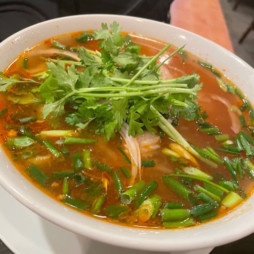 ベトナム風トムヤムフォー 辛口