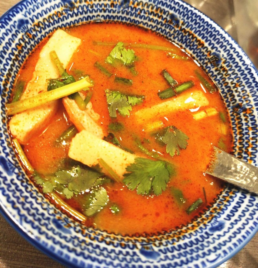 トムヤムスープ