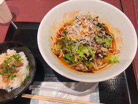 特製冷やし坦々麺