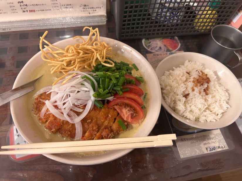 グリーンカレーラーメン 🌶の数で表記 