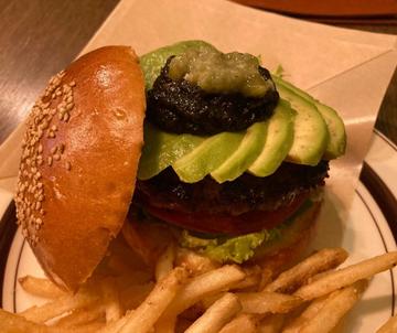 ワサビアボカドバーガー