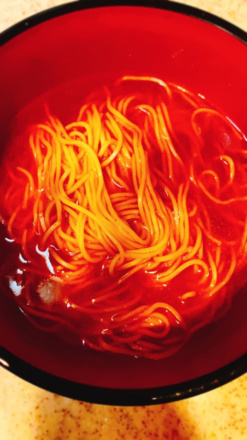 トリニダード スコーピオン ラーメン 激辛