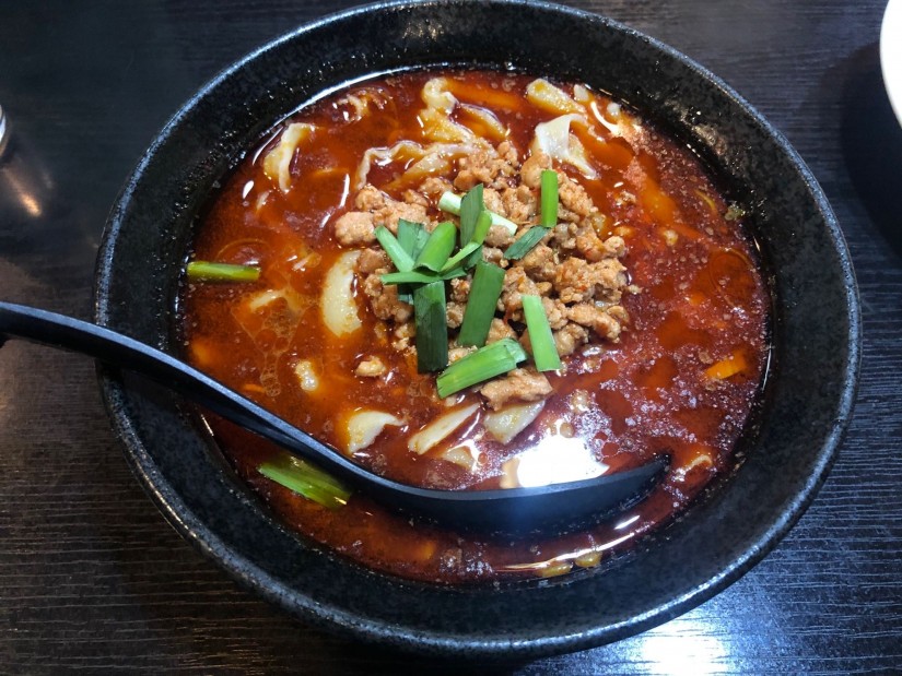 麻辣刀削麺