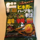 ポークビンダルー味コーンスナック