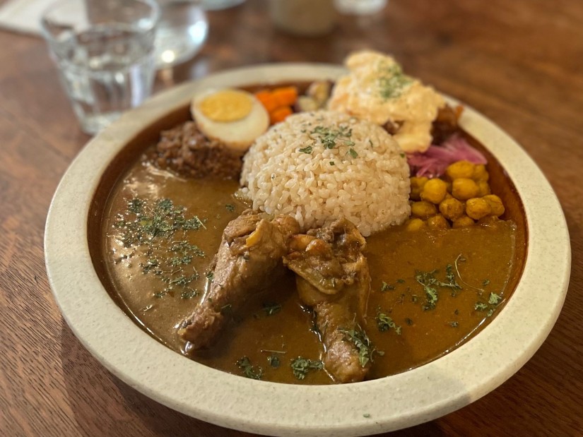 ナミヒラカレー