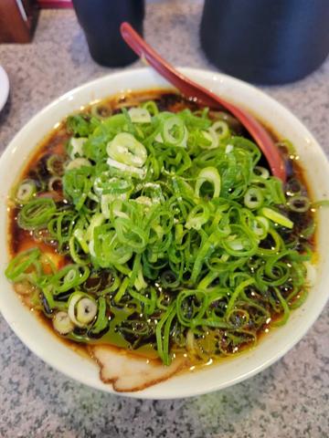 醤油ラーメン ウリ入り多い目