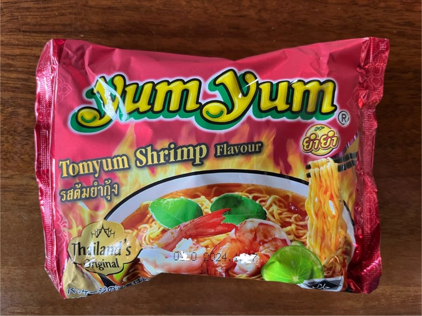 トムヤム シュリンプ味