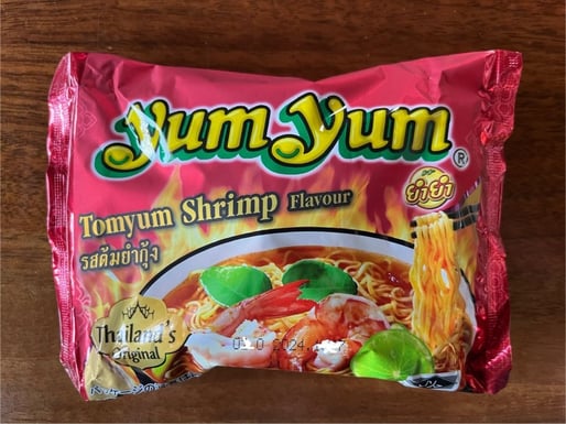 トムヤム シュリンプ味