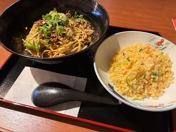 汁なし担々麺