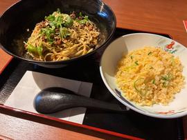 汁なし担々麺
