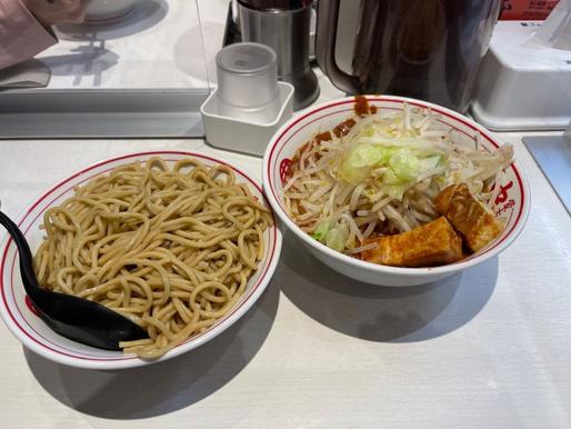 冷やし濃厚巨豚北極5倍 10辛